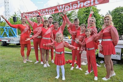 Bei den Hochseilartisten Geschwister Weisheit steht bereits die sechste Generation auf dem Seil.
