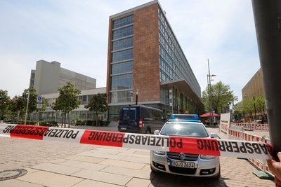 Zum zweiten Mal binnen weniger Tage ist gegen das Chemnitzer Geschäftshaus an der Straße der Nationen eine Bombendrohung eingegangen.