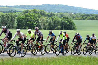 175 Männer und 15 Frauen haben die 26. Fichkona-Tour vom Fichtelberg ans Kap Arkona in Angriff genommen. Darunter rund 20 Erzgebirger.