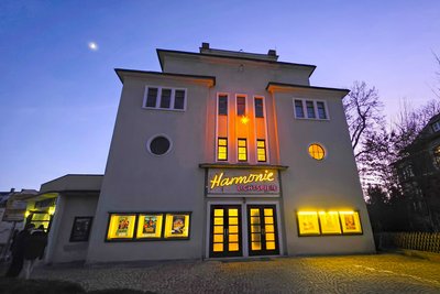 Die Harmonie-Lichtspiele in Markneukirchen, das einzige Kino im Oberen Vogtland.