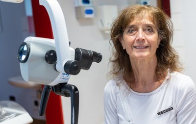 Die gebürtige Ungarin Dr. Eva Bartalis praktiziert seit 2012 in Deutschland. Aktuell in Auerbach.