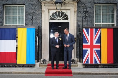 Downing Street Nr. 10: Hier findet der Vierer-Gipfel zum Ukraine-Krieg mit Kanzler Merz statt.