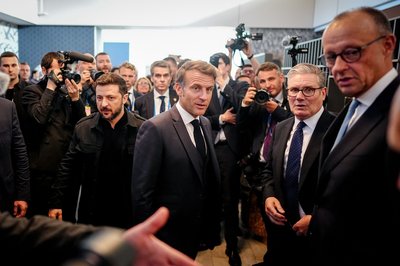 Diese vier Staats- und Regierungschefs treffen sich nicht zum ersten Mal um über den Ukraine-Krieg sprechen. (Archivbild)