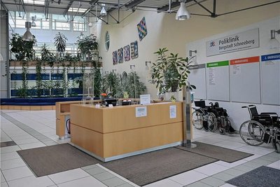 In das ehemalige Bergarbeiterkrankenhaus ist bereits die Poliklinik Bergstadt Schneeberg eingezogen. 