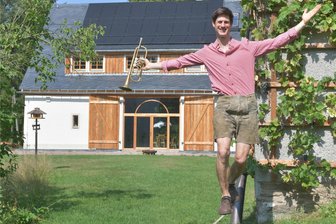 9 Top-Geheimtipps für den Denkmaltag in und um Freiberg - Stefan Leitner wird zum Tag des offenen Denkmals das Alpecksche Gut an der Berthelsdorfer Straße zeigen. Er ist erster Trompeter an der Mittelsächsischen Philharmonie in Freiberg und hat die Scheune zum Wohnhaus ausgebaut. Am Sonntag will er das eine oder andere Ständchen für die Besucher spielen.