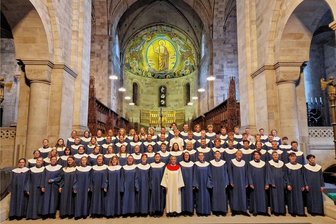 90 junge Sängerstimmen erklingen im Freiberger Dom - Die Jugendkantorei Braunschweig ist am Donnerstag während der Abendmusik im Freiberger Dom zu Gast.