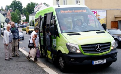 Seit März 2017 ist der Bürgerbus in Lengenfeld unterwegs. Zurzeit gibt es jedoch einen Engpass bei den ehrenamtlichen Fahrern. 