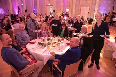 Beim „Ball de Culinaire“ im Kurhaus Bad Elster wurde ein hochwertiges Fünf-Gänge-Menü vom Restaurant "Das Albert" serviert.