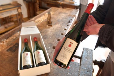 Im Silbermannhaus am Schloßplatz in Freiberg gibt es Silbermann-Wein.