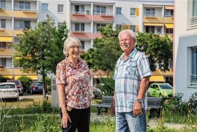 Gudrun Kühn und Jürgen Berndt gehören zu den Mietern der ersten Stunde im Wohngebiet Irkutsker Straße in Kappel. Ein Wegzug kommt für sie nicht infrage.