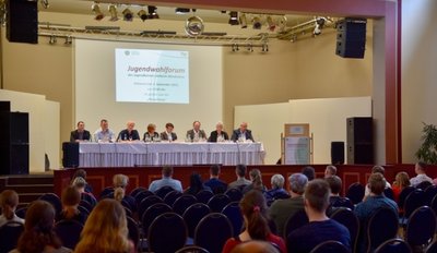 In der Parkschänke in Limbach-Oberfrohna stellten sich Bundestagskandidaten des Wahlkreises 163 den Fragen von etwa 50 Gästen. 