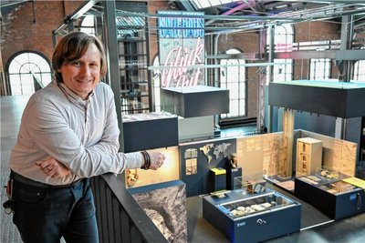 "Je mehr Sinne man bedient, desto besser lernt man", beschreibt Jürgen Kabus das Motto des Museums. Besucher sollen möglichst viel selbst erfahren. Natürlich nur solange es die Maschine erlaubt und noch Ersatzteile da sind. 