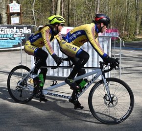 Nancy und André Orgis traten am Rochlitzer Berg als einziges Tandem an. In weniger als 16 Stunden absolvierten sie knapp 8848 Höhenmeter. 