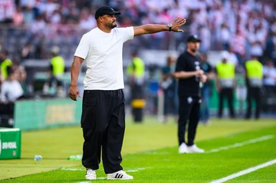 Trainer Vincent Kompany fand lobende Worte über Ndiaye. (Archivbild)