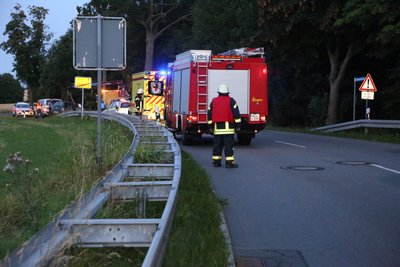 Wie die Polizei mitteilte, war die 37-Jährige auf der Johannisstraße in Richtung Ansprung unterwegs und kam am Ortsausgang Zöblitz in einer Linkskurve von der Fahrbahn ab.