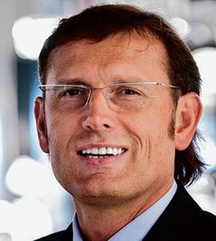 Rainer Biller - Möbelhaus-Chef