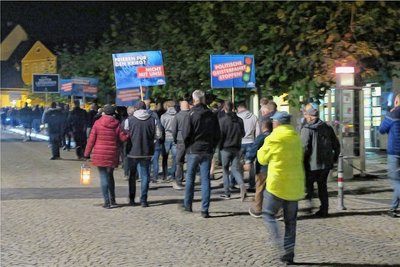 Rund 200 Menschen beteiligten sich.