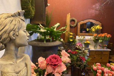Blick in den Kühlraum für die Blumen.
