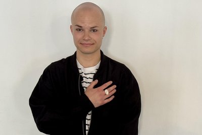 Enge Familienbande: Wie vertragen Sie sich mit ihrem älteren Bruder?