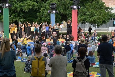 Musik-Picknick für Kinder mit den Studio W.M. am Donnerstagvormittag zum Auftakt des Parksommers 2021.