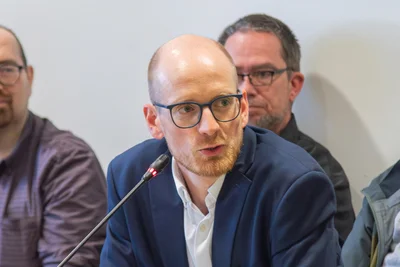 Der neue Klimamanager der Stadtverwaltung Oelsnitz, Sebastian Baillon.