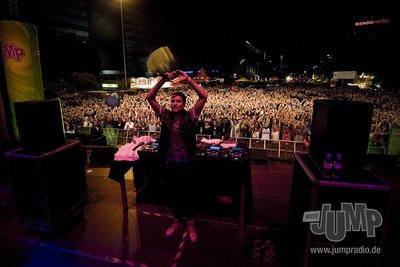 DJ Antoine am Samstag auf der Brückenstraße.