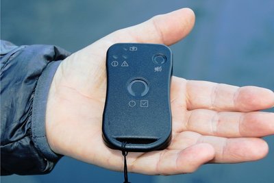 Der von sächsischen Firmen entwickelte Corona-Warn-Buzzer kam nicht über einen Feldversuch in Augustusburg hinaus. 
