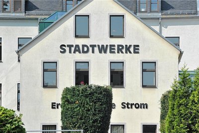 Die Stadtwerke Freiberg versorgen rund 4900 Kunden mit Erdgas und etwa 26.000 Kunden mit Strom. Über das Fernwärmenetz des kommunalen Unternehmens wird die Wohnung jedes zweiten Freibergers beheizt - hier sind die Kosten bereits deutlich gestiegen. Foto: Eckardt Mildner
