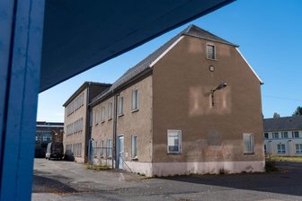 900.000 Euro für Grundschulerweiterung - 206.000 Euro sind nächstes Jahr für das Sanierungsvorhaben Ostvorstadt im Haushalt eingeplant. Der erste Fördermittelbescheid in Höhe von rund 1,27 Millionen Euro für die Jahre bis 2025 ist eingegangen. In einem ersten Schritt sind Abrissarbeiten in der Schützenstraße geplant. Auch das ehemalige Stern-Kulturhaus soll weg.