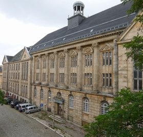 Das Ernst-Seifert-Haus ist Bestandteil des denkmalgeschützten Palla-Komplexes.