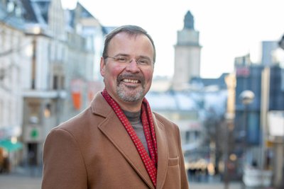 Christoph Heinritz-Bechtel ist der Liebe wegen nach Plauen gezogen. Als Frauenarzt praktiziert er in Zwickau - nun will er in die Politik.
