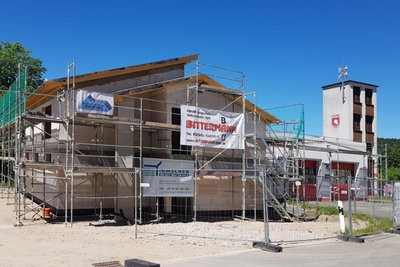 Für die Bauarbeiten am Gerätehaus der freiwilligen Feuerwehr braucht es einen Kredit.