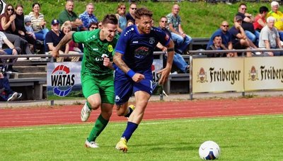 Konnte gegen Rudolstadt mehrfach seinen Gegenspielern enteilen und steuerte zwei Tore zum Sieg bei: Kevin Werner. 