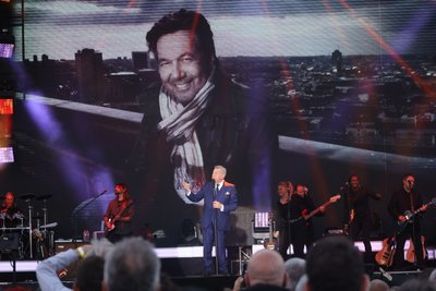 Schlagerstar Roland Kaiser in der Chemnitzer Sommerarena.