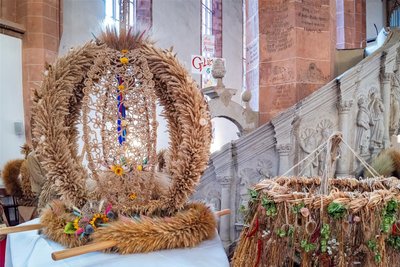 Geöffnet ist die Ausstellung im Altarraum der Kirche "Unser Lieben Frauen" bis Sonntag von 10 bis 18 Uhr.