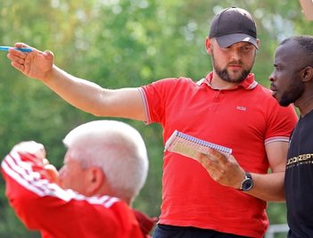 Julius Michel gibt bei den Landesklasse-Fußballern aus Lichtenstein seit ein paar Tagen die Richtung vor.