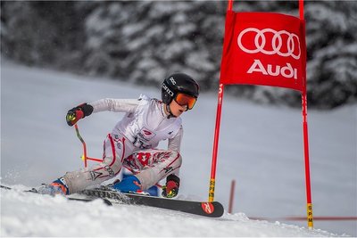 Nick Schedewy (SC Schöneck) raste zu Gold im Riesenslalom des Jahrgangs 2009.