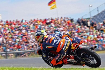 Sandro Cortese erlebte 2012 Gänsehautmomente, als er in der Moto3-Klasse siegte und die Fans begeisterte. 