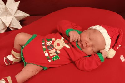Weihnachtsbaby Matti wurde am 25. Dezember in den Kliniken Erlabrunn geboren.