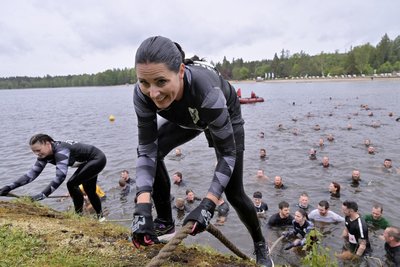 Beim Cross de Luxe führt die Strecke direkt durch den Schneeberger Filzteich.