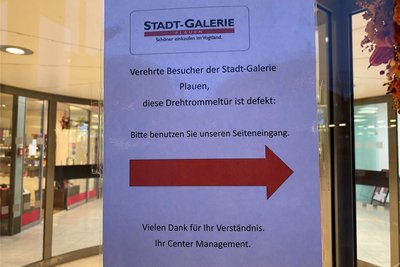 Normalerweise ist die vollautomatische Drehtür am Postplatz stark frequentiert.