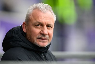 Aues Trainer Pavel Dotchev.