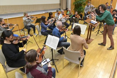 Das Sinfonieorchester des Collegium Musicum der TU Bergakademie – hier bei einer früheren Probe – ist am 19. Juni im Audimax zu erleben.