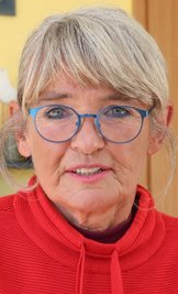 Diplomjounalistin und Autorin Gabi Thieme.
