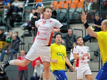 Maximilian Krüger war mit zehn Treffern bester Werfer beim HC Einheit Plauen, der mit 26:27 in Pirna verloren hat. 