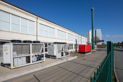 Neu installierte Kühl- und Verladetechnik nahe der Pausaer Straße: „Die Gerüchteküche brodelt.“