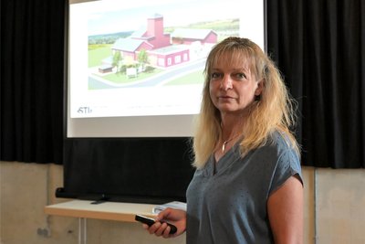 Jana Walter leitet den Bereich Bau im Stollberger Rathaus. Es kommt immer wieder mal zu preislichen Ausreißern bei Ausschreibungen, sagt sie.