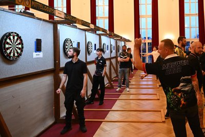 Insgesamt waren in Oelsnitz reichlich 450 Spieler am Start.