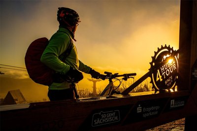 Der Fichtelberg ist eine reizvolle Gegend für Mountainbiker und Wanderer. Übernachtungsgäste kamen in diesem Sommer aber bisher zu wenige. Oberwiesenthal will als Ganzjahresziel für Touristen attraktiver werden.