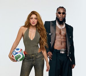 Shakira und der nigerianische Musiker Burna Boy steuern den offiziellen WM-Song "Dai Dai" bei. (Handout)